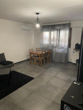 Appartement neuf et moderne face gare St Charles